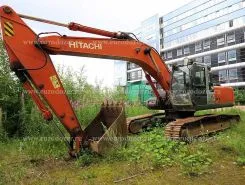 Экскаватор Hitachi ZX 240LC-3G 2011 года б/у фото 4