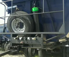 Самосвальный полуприцеп Автомастер 9576 2017 года б/у