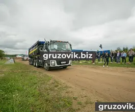 Автопоезда ISUZU Giga с полуприцепом  2026 года новый фото 3