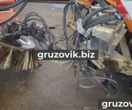 Дорожно-уборочный автомобиль Дорожно-уборочный автомобиль  Bucher-Guyer CityCat 2020 2008 года б/у фото 3