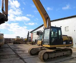 Экскаватор Caterpillar 320 D 2012 года б/у фото 4