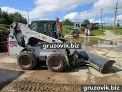 Фронтальный погрузчик Bobcat S300 2010 года б/у фото 2