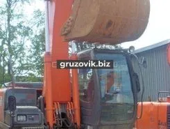 Экскаватор Hitachi ZX200-3G 2011 года б/у