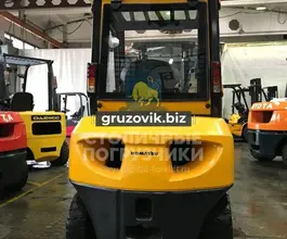 Вилочный погрузчик Komatsu FD25T-16 2005 года б/у фото 3