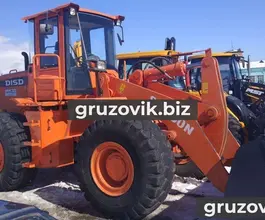 Экскаватор-погрузчик Doosan SD300 2014 года б/у