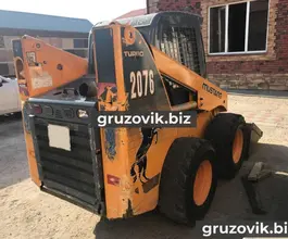 Фронтальный погрузчик Mustang 2076 2010 года б/у