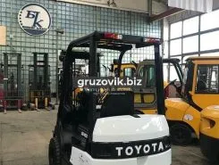 Вилочный погрузчик Toyota 7FB15 2004 года б/у фото 5