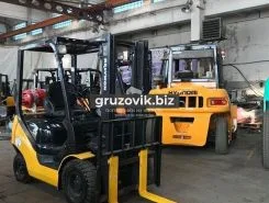 Вилочный погрузчик Komatsu FG18T-20 2006 года б/у фото 2