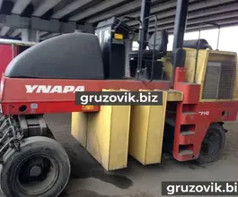 Дорожный каток Dynapac CP142 2011 года б/у