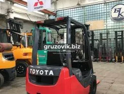 Вилочный погрузчик Toyota 62-8FD15 2007 года б/у фото 4