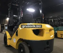 Вилочный погрузчик Komatsu FD30T-17 2012 года б/у фото 2