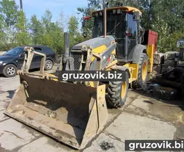 Экскаватор-погрузчик John Deere 325J 2012 года б/у