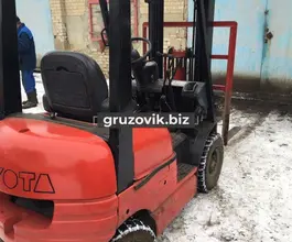 Вилочный погрузчик Toyota 6FD15 2003 года б/у фото 4