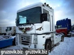 Тягач Седельный тягач Renault Magnum 2002 года б/у
