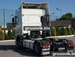 Тягач Седельный тягач DAF XF 105 2008 года б/у фото 3