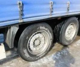Шторный полуприцеп Krone SD 2010 года новый фото 4