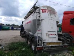 Полуприцеп-цементовоз ППЦ 32 м3  Baryval CB/3AL 2007 года б/у