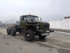 Тягач Седельный тягач Урал 44202 1995 года б/у