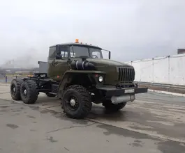 Тягач Седельный тягач Урал 44202 1995 года б/у