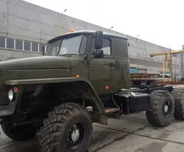 Тягач Седельный тягач Урал 44202 1995 года б/у фото 5