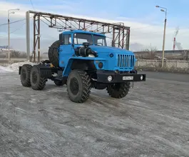 Тягач Седельный тягач Урал 44202 2007 года б/у фото 3
