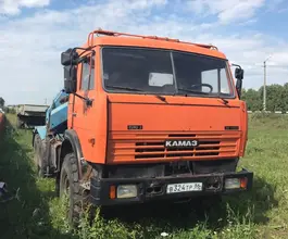 Тягач с КМУ Камаз 44108 2005 года б/у