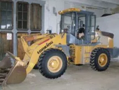 Фронтальный погрузчик Lonking GDM833 2011 года б/у