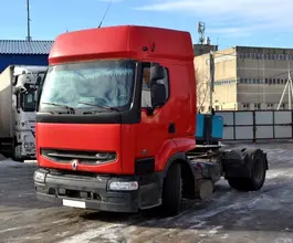 Тягач Седельный тягач Renault Premium 2001 года б/у