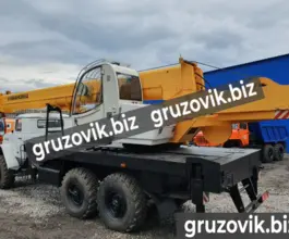 Автокран   Урал 5557 2019 года новый фото 4