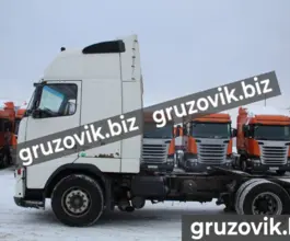 Тягач Седельный тягач Volvo FH 2005 года б/у