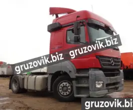 Тягач Седельный тягач Mercedes-Benz Axor 2005 года б/у