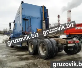 Тягач Седельный тягач Freightliner Columbia 2003 года б/у фото 4