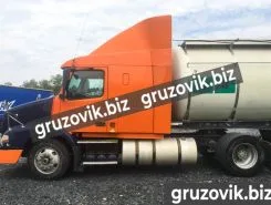 Тягач Седельный тягач Volvo FM 2004 года б/у фото 3