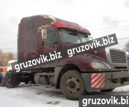 Тягач Седельный тягач Freightliner Columbia 2004 года б/у