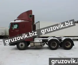 Тягач Седельный тягач International 9800 2009 года б/у фото 3