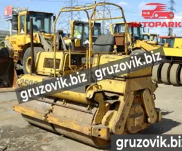 Дорожный каток bomag BW 200 2019 года б/у