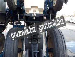 Сеялка Kinze 3600 2013 года б/у фото 3