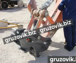 Навесное оборудование  Hyundai R300 2019 года б/у фото 2