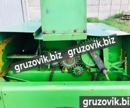 Пресс-подборщик John Deere 330  б/у фото 4