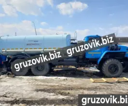 Пищевая автоцистерна АЦПТ АЦПТ 10 м3  Урал 5557 2017 года б/у