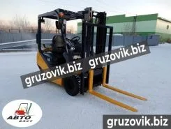 Вилочный погрузчик Komatsu 1.5 2016 года б/у