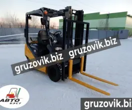 Вилочный погрузчик Komatsu 1.5 2016 года б/у