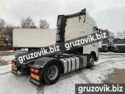Тягач Седельный тягач Volvo FH 2017 года б/у фото 4