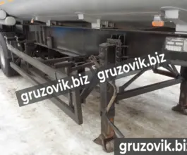 Шторный полуприцеп АХМ 33 9646A4 2011 года новый