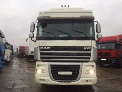 Тягач Седельный тягач DAF XF 105 2010 года б/у фото 2