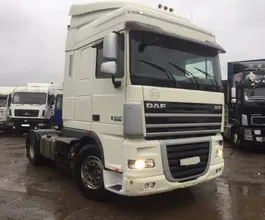 Тягач Седельный тягач DAF XF 105 2010 года б/у фото 3