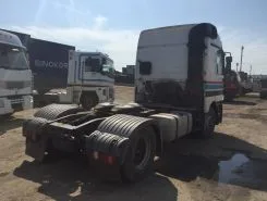 Тягач Седельный тягач Mercedes-Benz Actros 2003 года б/у фото 3