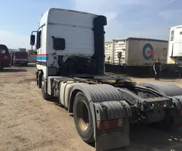 Тягач Седельный тягач Mercedes-Benz Actros 2003 года б/у фото 4