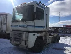 Тягач Седельный тягач Renault Magnum 2002 года б/у фото 2