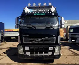 Тягач Седельный тягач Volvo FH 2007 года б/у фото 4